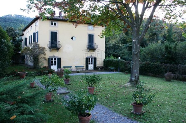casa indipendente in vendita a Capannori