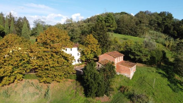 casa indipendente in vendita a Capannori