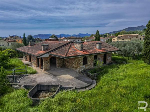 casa indipendente in vendita a Capannori