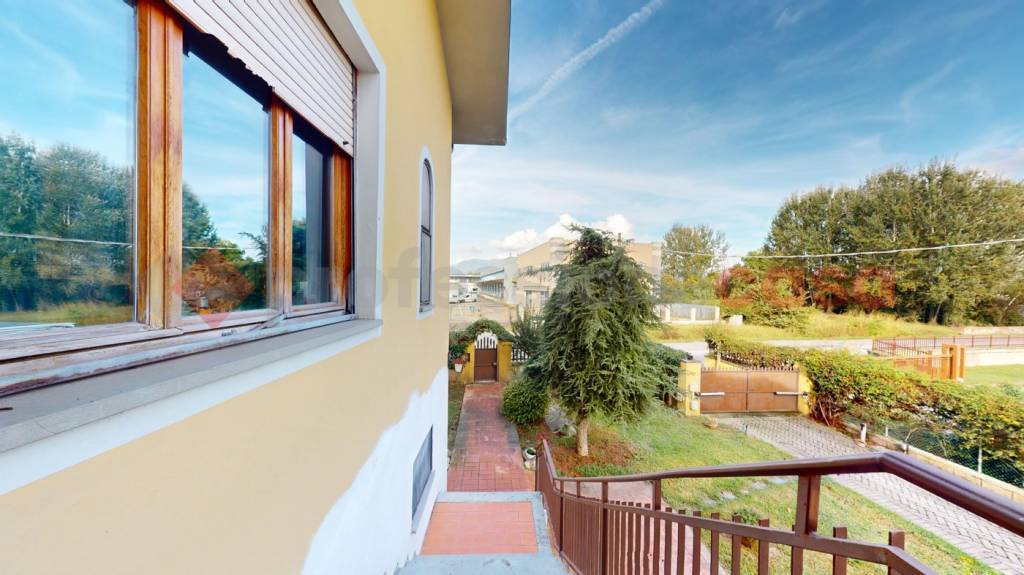 casa indipendente in vendita a Capannori in zona Santa Margherita
