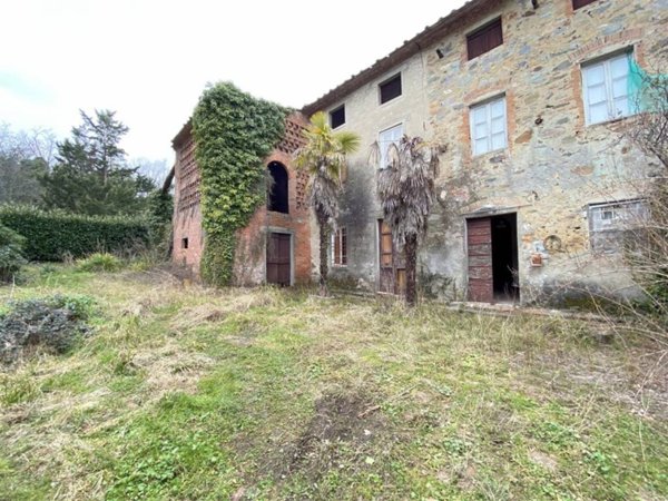 casa indipendente in vendita a Capannori