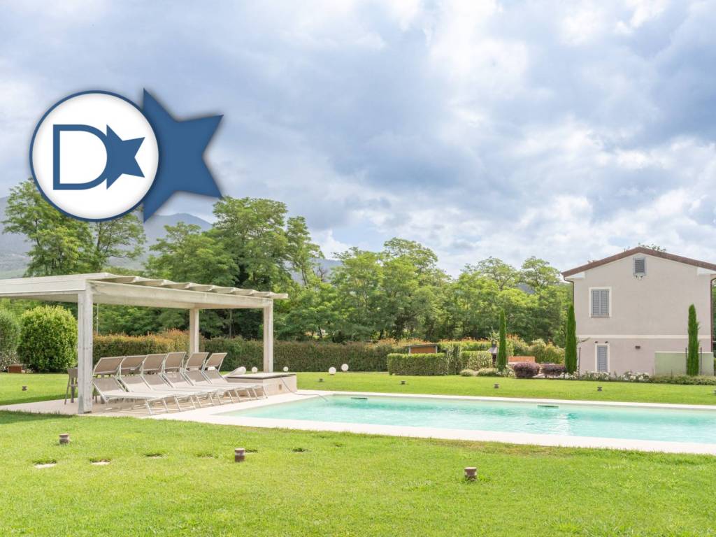 casa indipendente in vendita a Capannori
