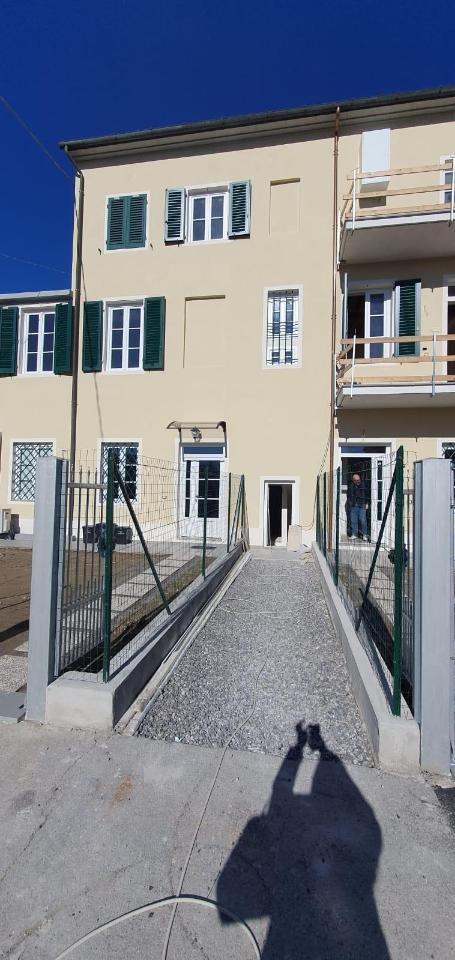 appartamento in vendita a Capannori in zona Lunata