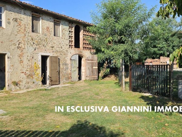 casa indipendente in vendita a Capannori