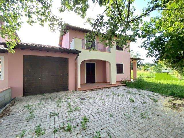 casa indipendente in vendita a Capannori in zona Lammari
