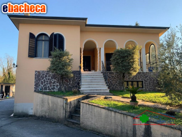 casa indipendente in vendita a Capannori
