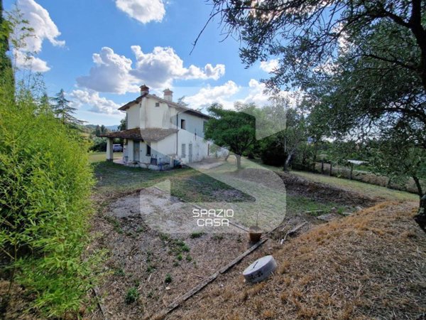 casa indipendente in vendita a Capannori
