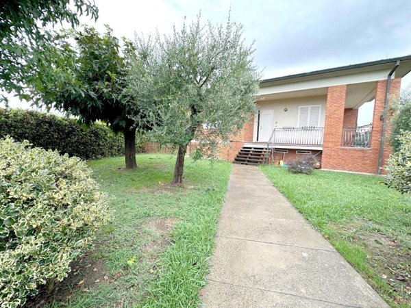 casa indipendente in vendita a Capannori
