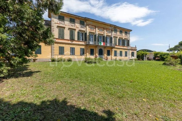 villa in vendita a Capannori