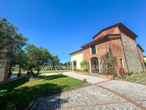 casa indipendente in vendita a Capannori