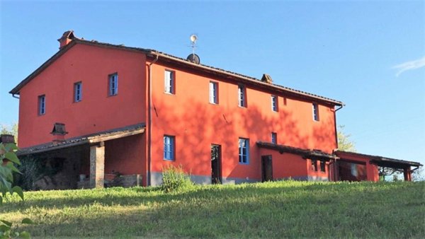 casale in vendita a Capannori
