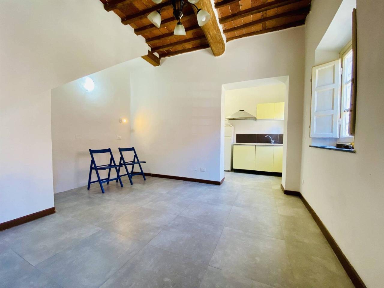 appartamento in vendita a Capannori in zona Lunata