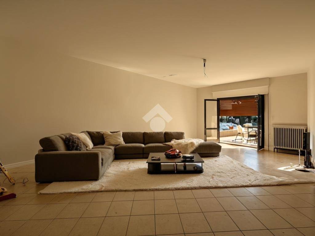 appartamento in vendita a Capannori in zona Lunata