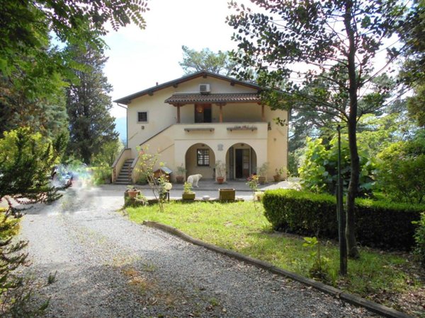 casa indipendente in vendita a Capannori