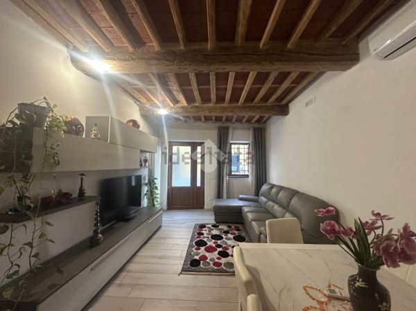 casa indipendente in vendita a Capannori