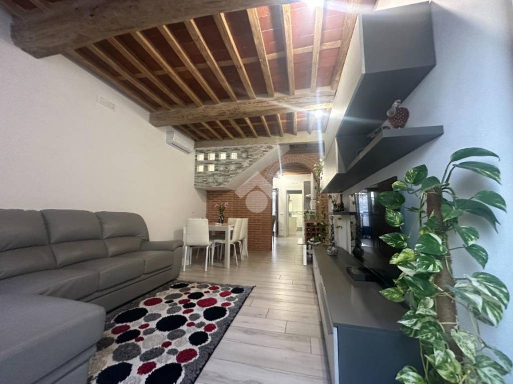 casa indipendente in vendita a Capannori