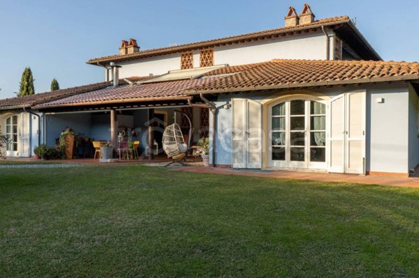 casa indipendente in vendita a Capannori in zona Lammari