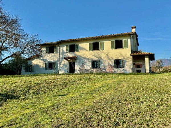 casa indipendente in vendita a Capannori
