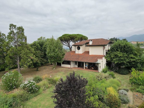 casa indipendente in vendita a Capannori