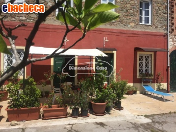 casa indipendente in vendita a Capannori
