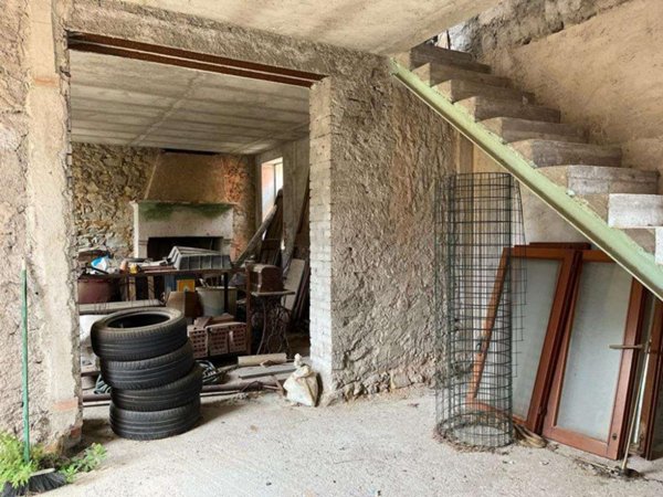 casa indipendente in vendita a Capannori