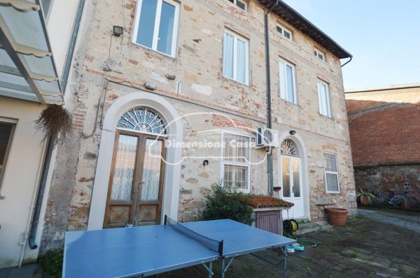 casa indipendente in vendita a Capannori