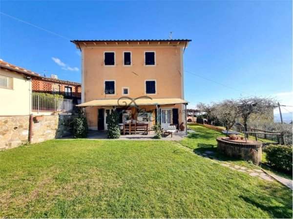casa indipendente in vendita a Capannori