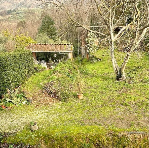 casa indipendente in vendita a Capannori