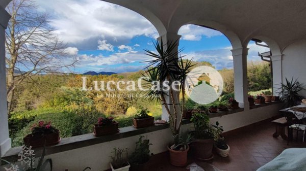 casa semindipendente in vendita a Capannori