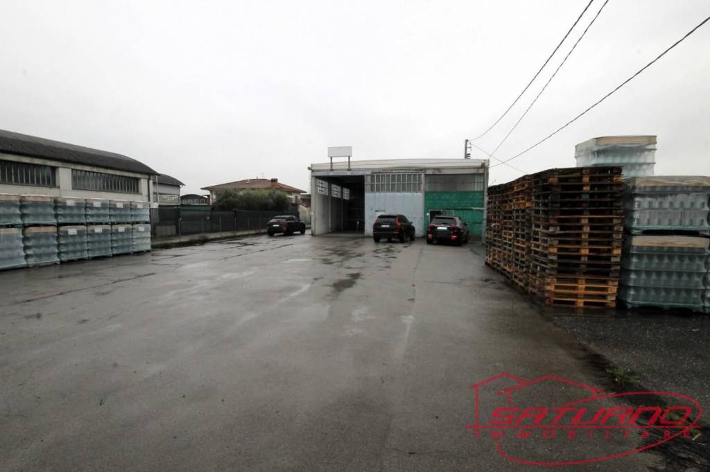 appartamento in vendita a Capannori in zona Lunata