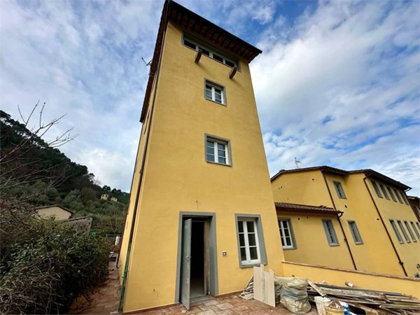 casa indipendente in vendita a Capannori in zona Vorno
