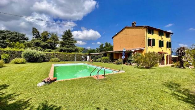 casa indipendente in vendita a Capannori