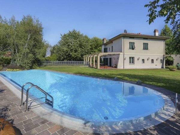 casa indipendente in vendita a Capannori