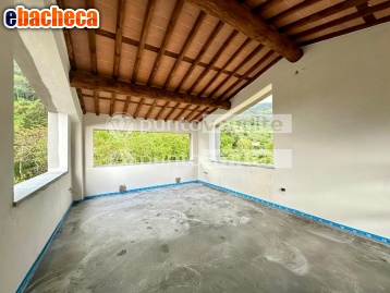 attico in vendita a Capannori in zona Vorno