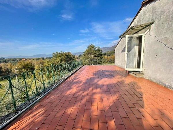 casa indipendente in vendita a Capannori