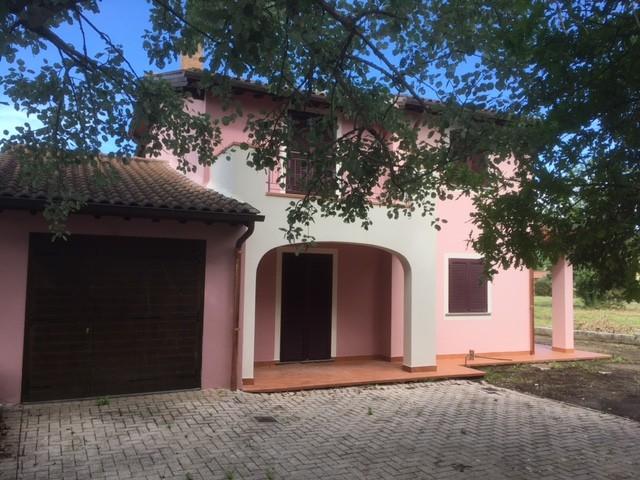 casa indipendente in vendita a Capannori in zona Lammari