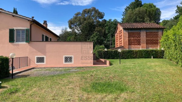 casa indipendente in vendita a Capannori