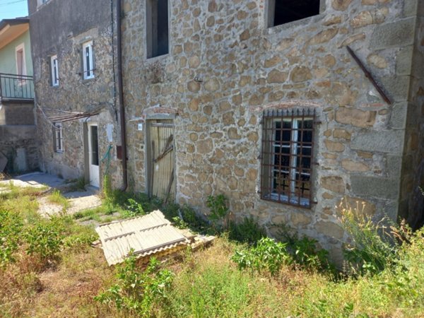casa indipendente in vendita a Capannori