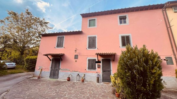 casa indipendente in vendita a Capannori