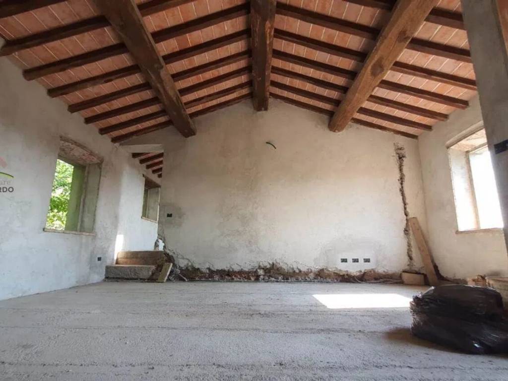 casa indipendente in vendita a Capannori