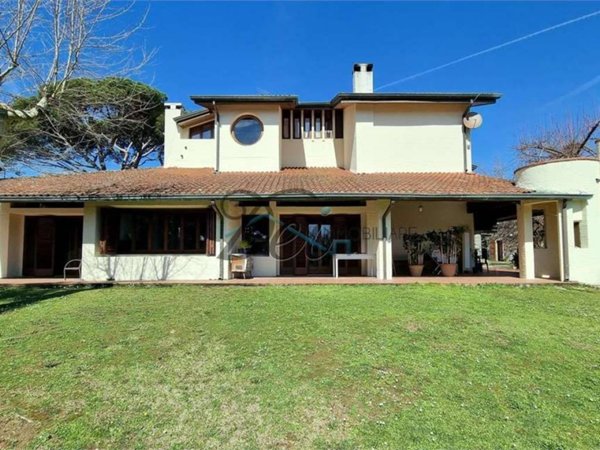 casa indipendente in vendita a Capannori