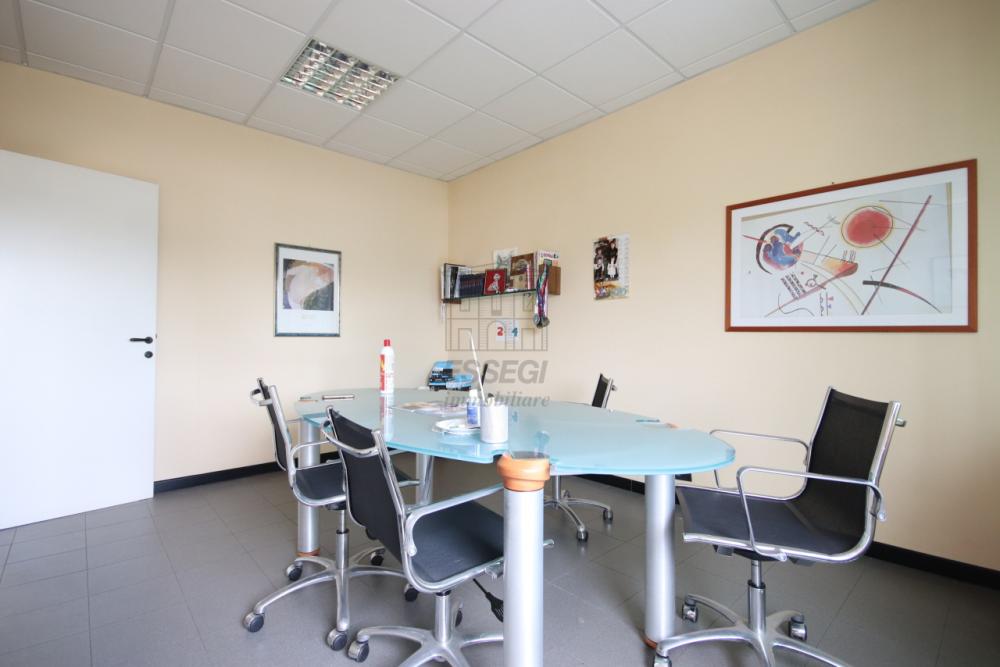 ufficio in vendita a Capannori
