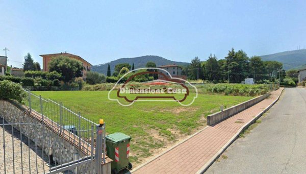 casa indipendente in vendita a Capannori