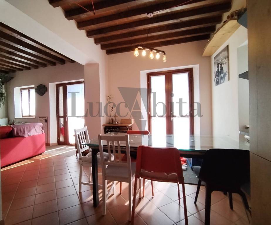 casa indipendente in vendita a Capannori