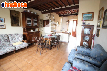 casa indipendente in vendita a Capannori in zona Vorno