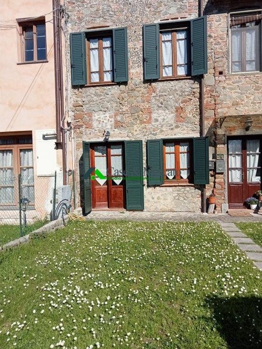 casa indipendente in vendita a Capannori