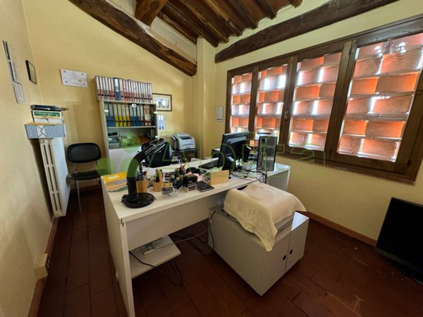 casa indipendente in vendita a Capannori in zona Lammari