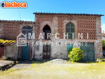 casa indipendente in vendita a Capannori