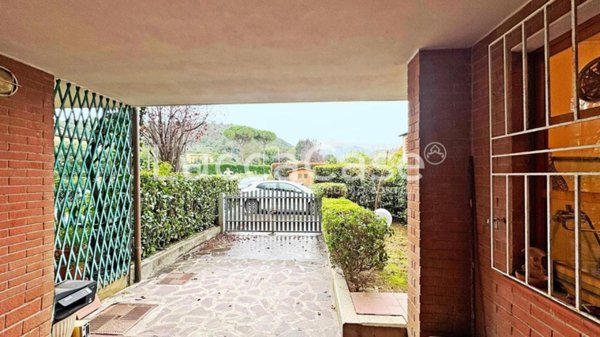 casa indipendente in vendita a Capannori in zona Guamo