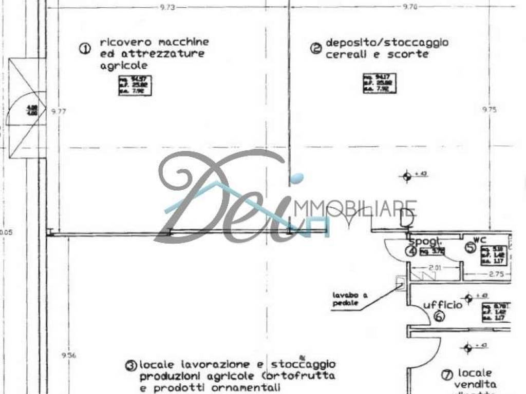 locale commerciale in vendita a Capannori in zona Carraia